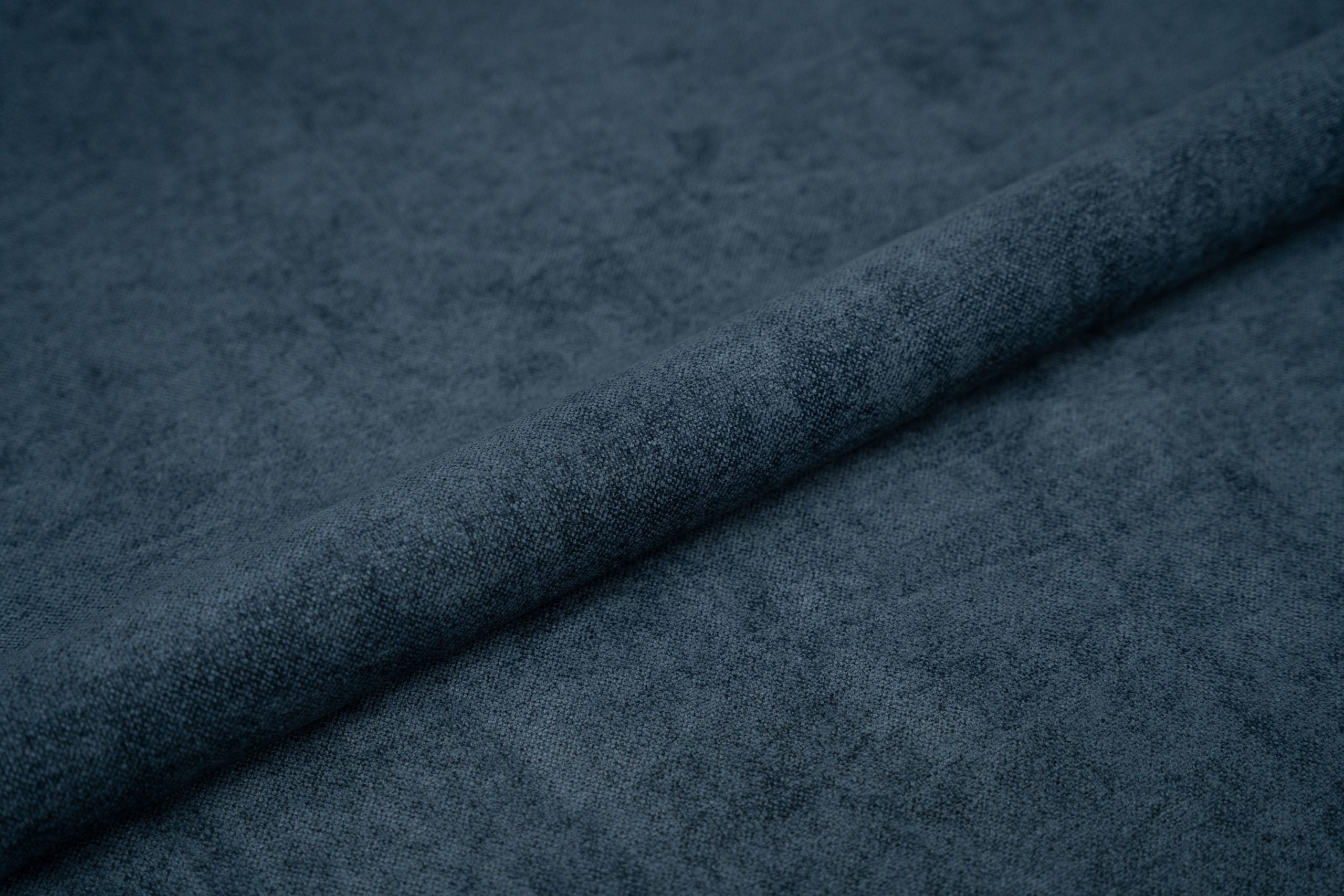 Hevia Midnight Blue Sample