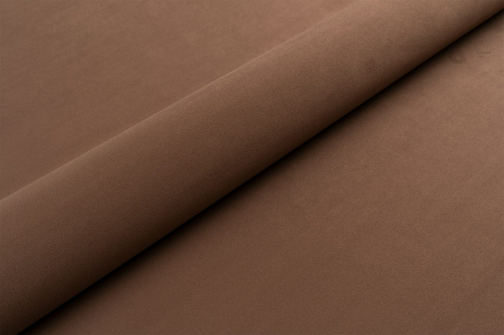 Échantillon de velours marron chocolat